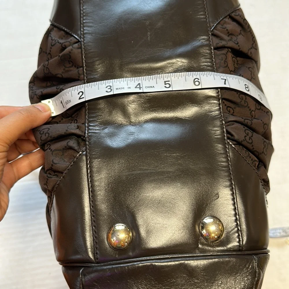 Vintage Gucci large bag - Picture 10 of 15